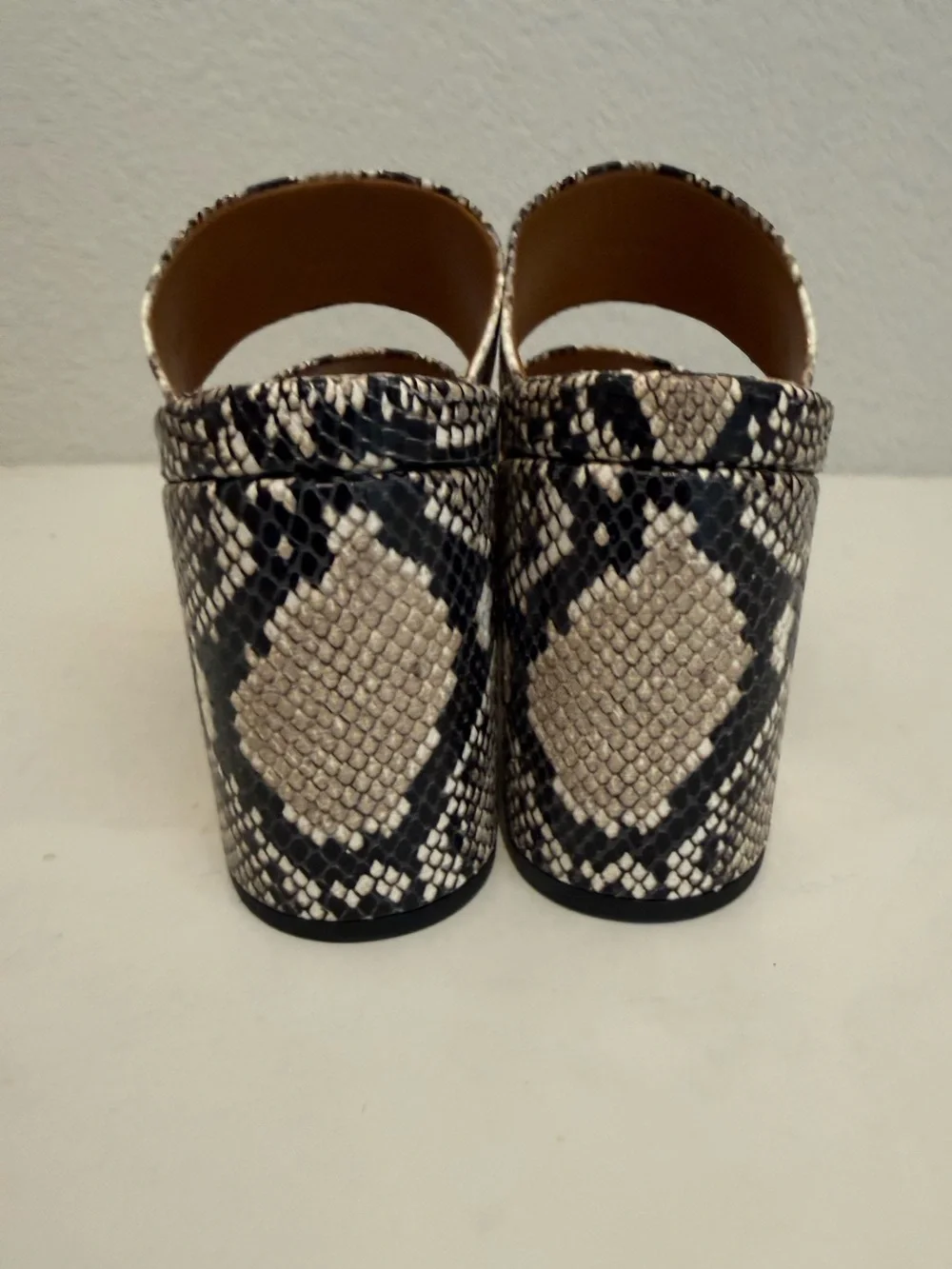 Chloé Odina Mule Snakeskin-Print Platform Block Heel Sandals Black Cream Tan 40